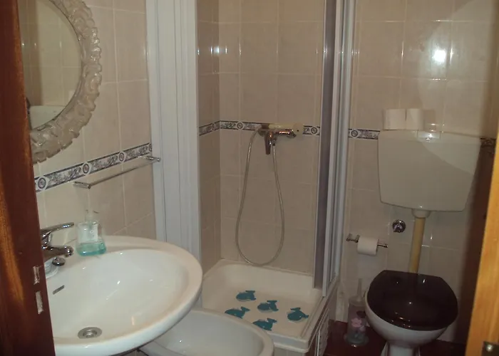 Edificio Saul Fanha * Nazaré